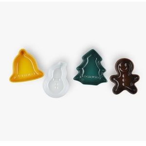 Le creuset 4 piece mini Christmas dish set